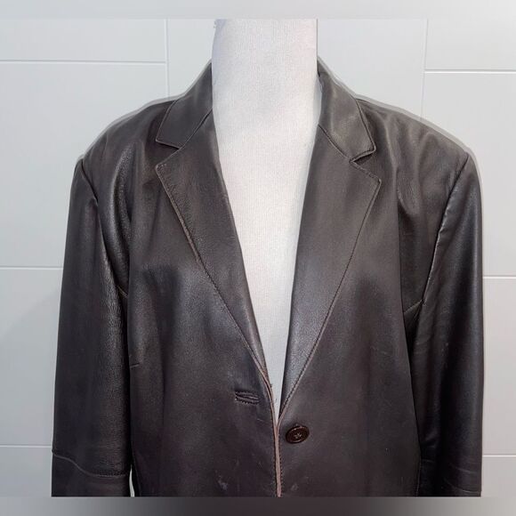 Brown genuine leather jacket. Valerie Separates. - Picture 2 of 9